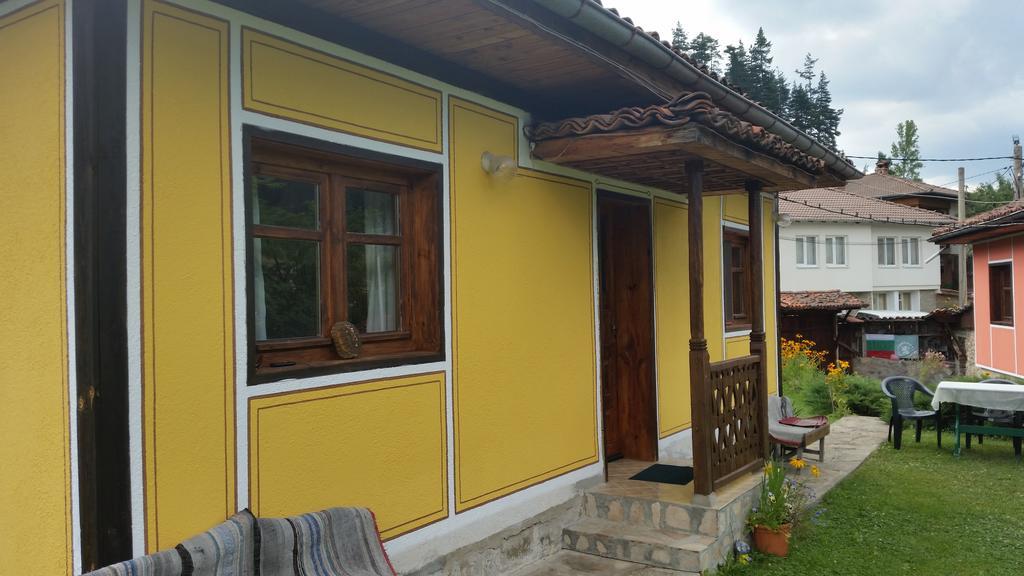 Mechta Guest House Koprivshtitsa Buitenkant foto