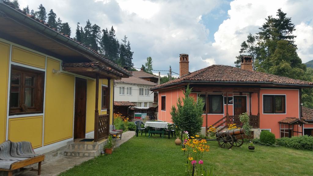 Mechta Guest House Koprivshtitsa Buitenkant foto