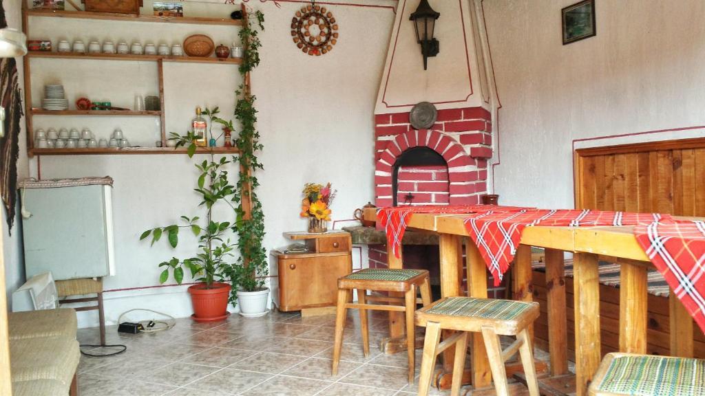Mechta Guest House Koprivshtitsa Buitenkant foto